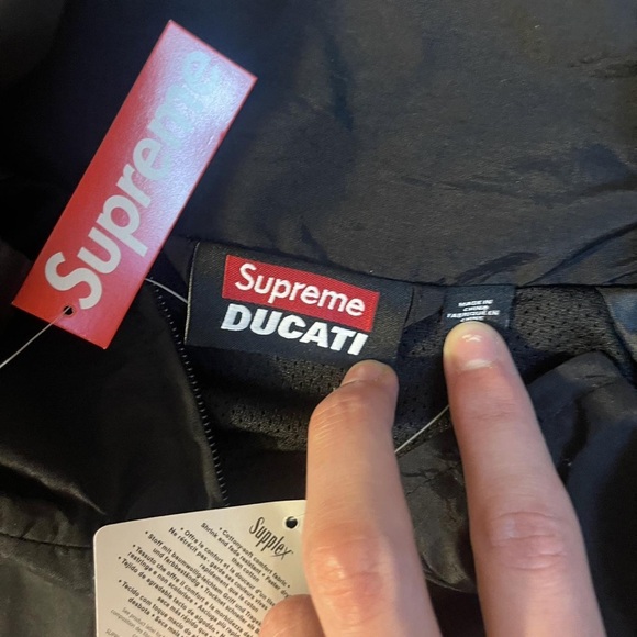 Supreme Black and Gray Windbreaker with Red Accents - Picture 5 of 5